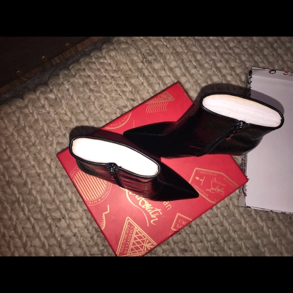 LV RED Bottoms BRAND NEW SIZE 38 original price 1,200 my asking price is 950 - Picture 6 of 9
